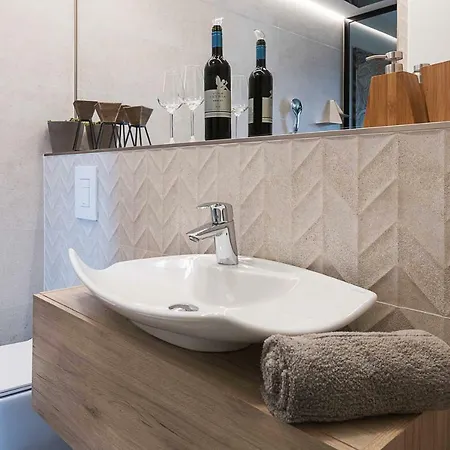 Apartment Oz - Centre Of - Free Parking